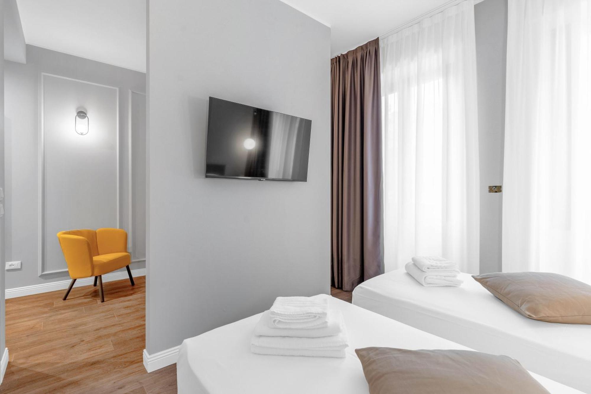 Torriani Suites Foresteria Lombarda Milaan Buitenkant foto