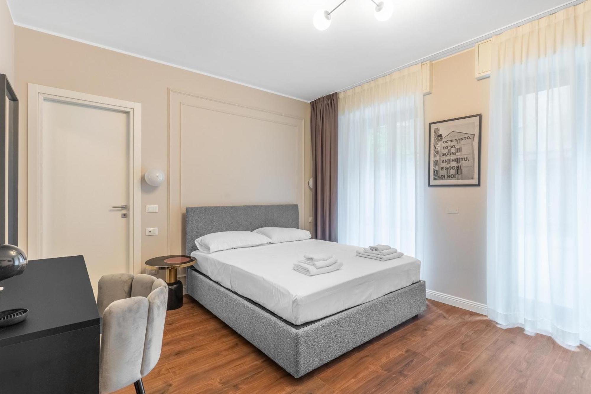 Torriani Suites Foresteria Lombarda Milaan Buitenkant foto